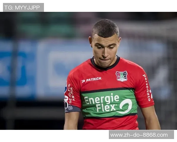 年轻足球星二代崭露头角父辈光辉下的挑战与机遇 年轻足球星二代崭露头角父辈光辉下的挑战与机遇