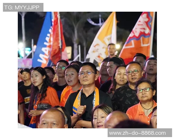 男足球星代签活动火热开展，粉丝热情高涨见证球迷与偶像亲密接触